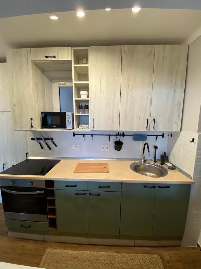 Chill Apartman Miskolc Esterno foto
