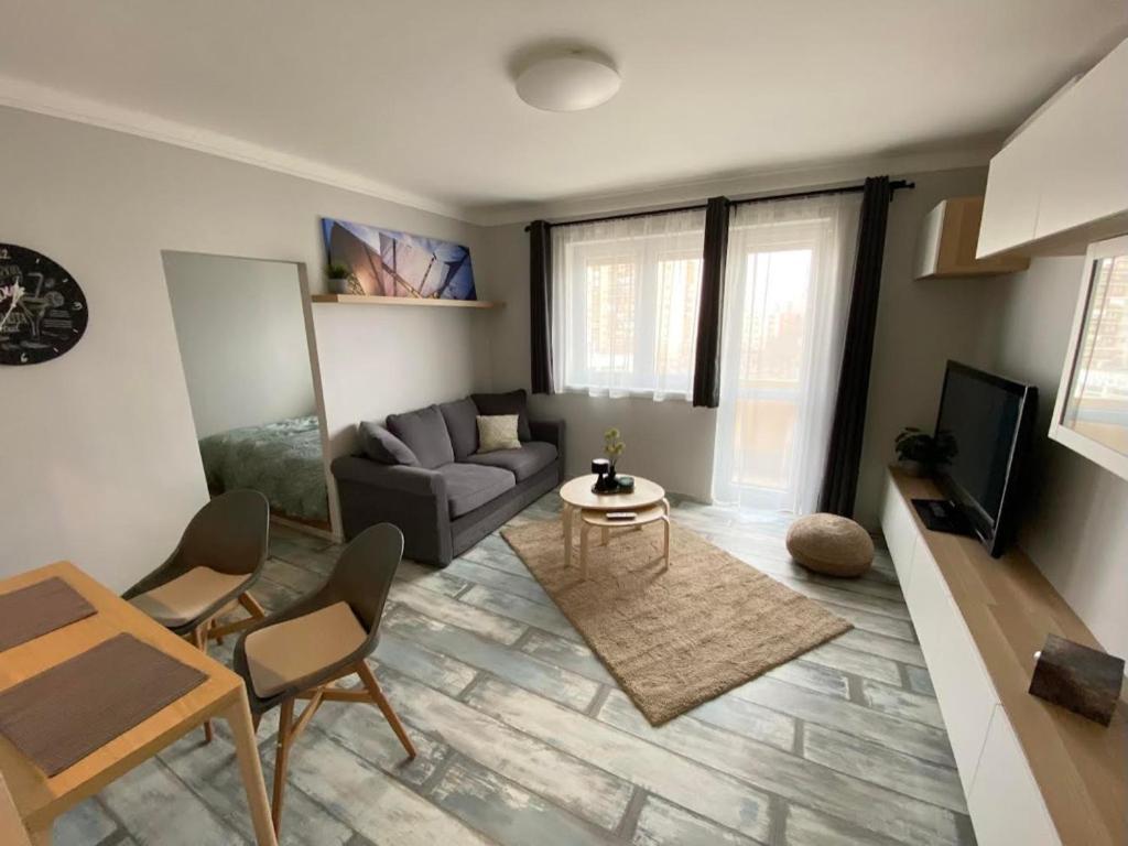 Chill Apartman Miskolc Esterno foto